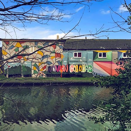Luxury Waterfront Property With Free Parking Coventry Exterior foto